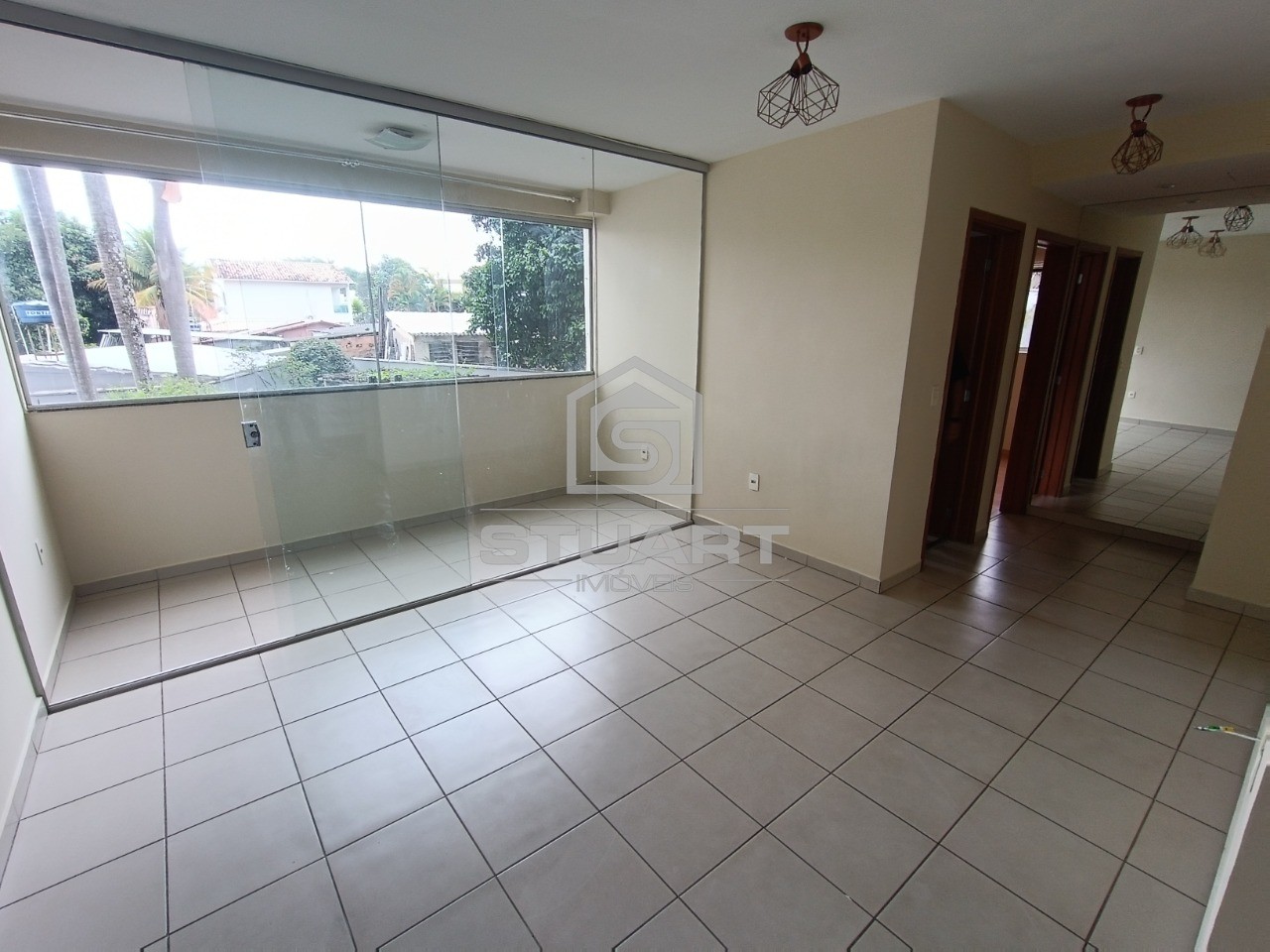 Apartamento com 2 quartos Suíte e 1 vaga