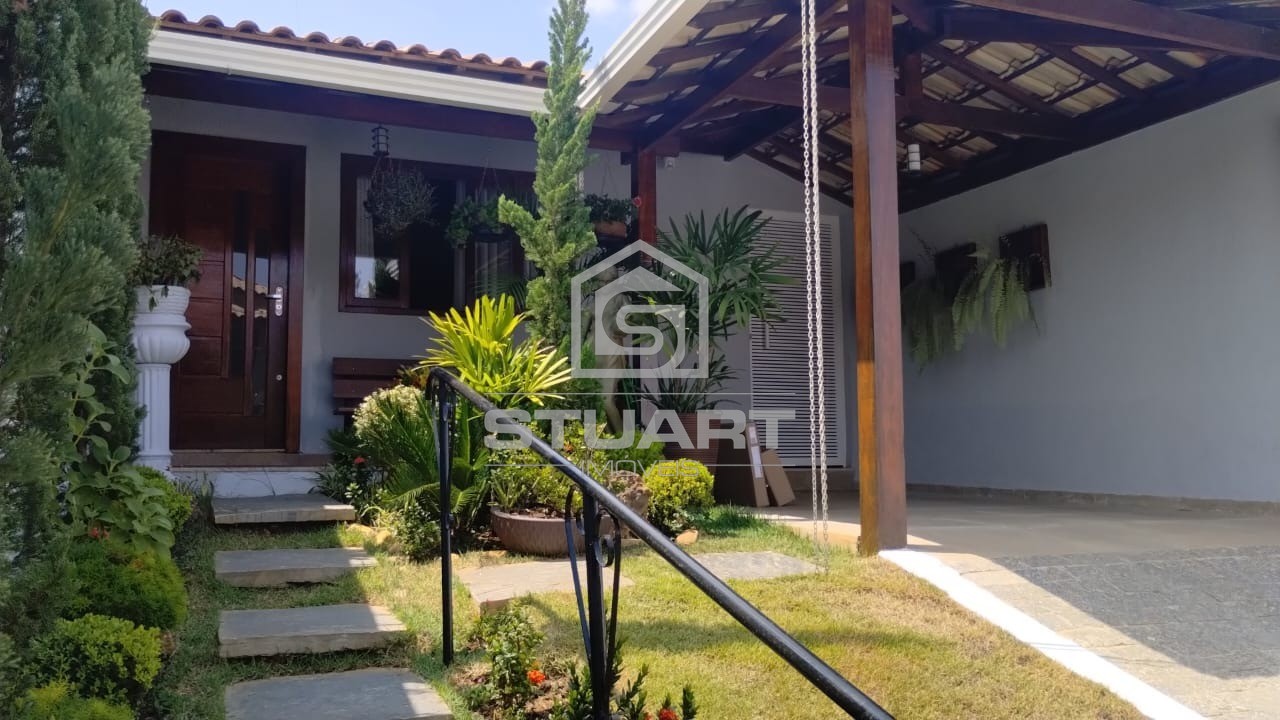 Casa 3 quartos, suíte e 2 vagas em Lagoa Santa