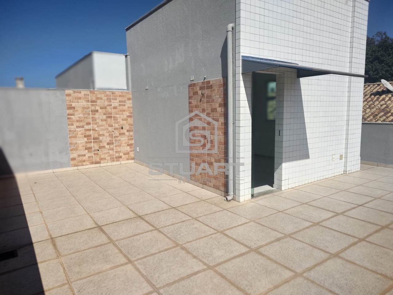 Cobertura 3 quartos, suíte e 2 vagas no Jardim Leblon