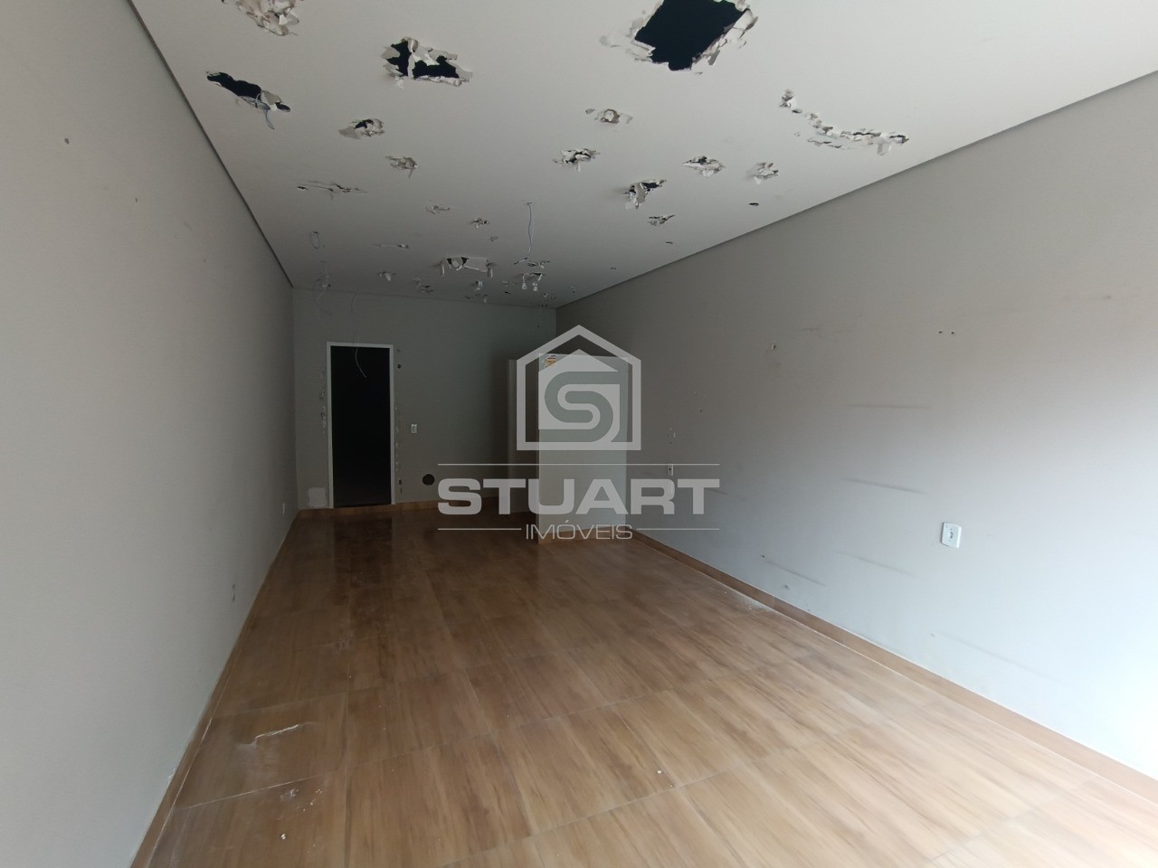 Loja com 70 m² para aluguel no Mantiqueira