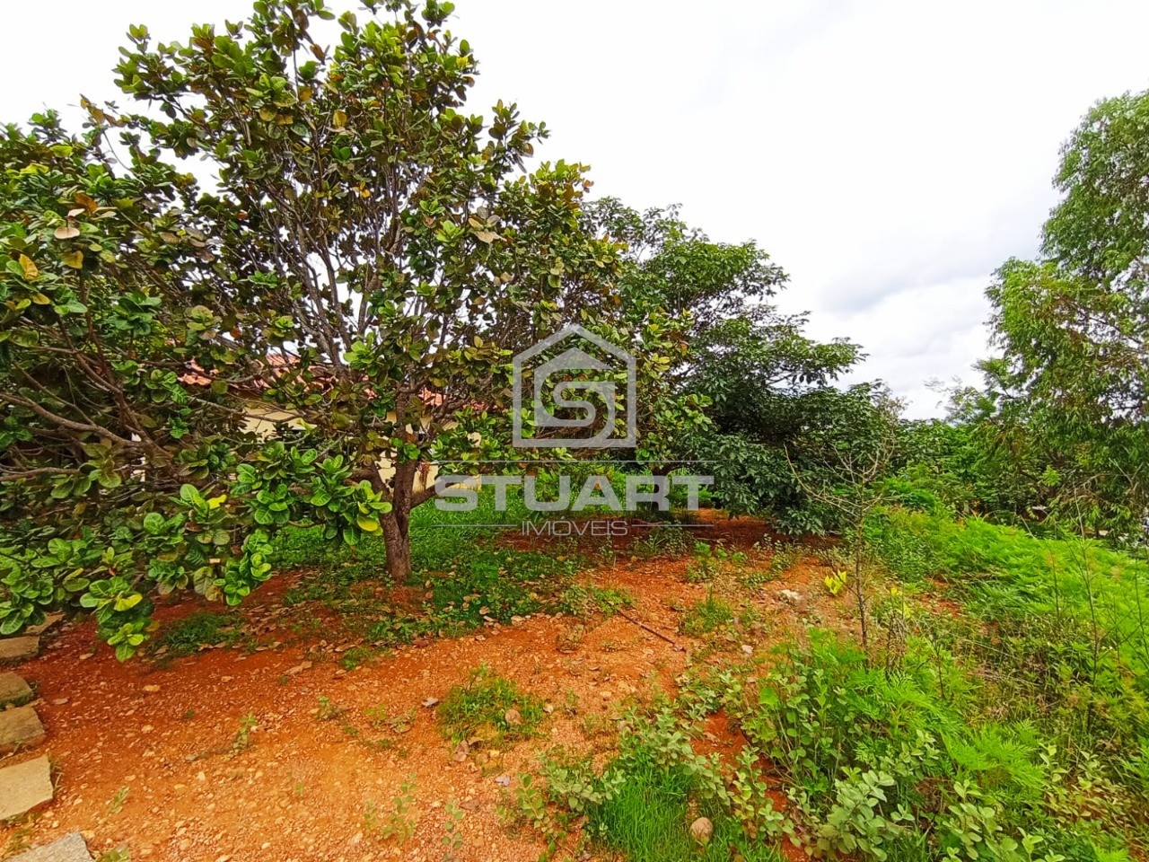 Lote à venda no Condomínio Villa Monte Verde