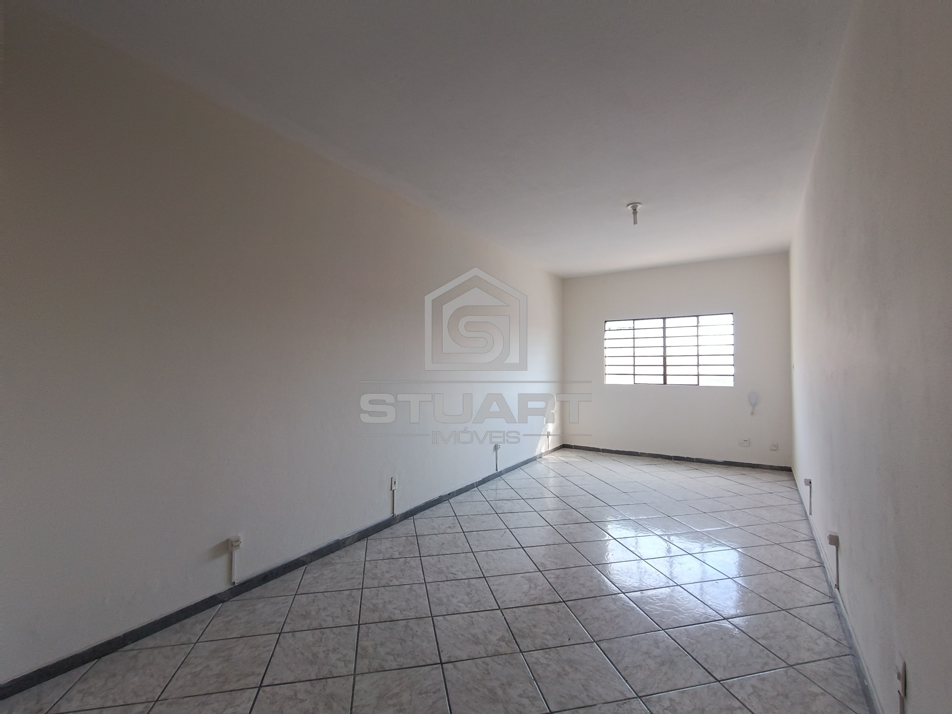 Sala comercial 40m² para locação no Santa Mônica