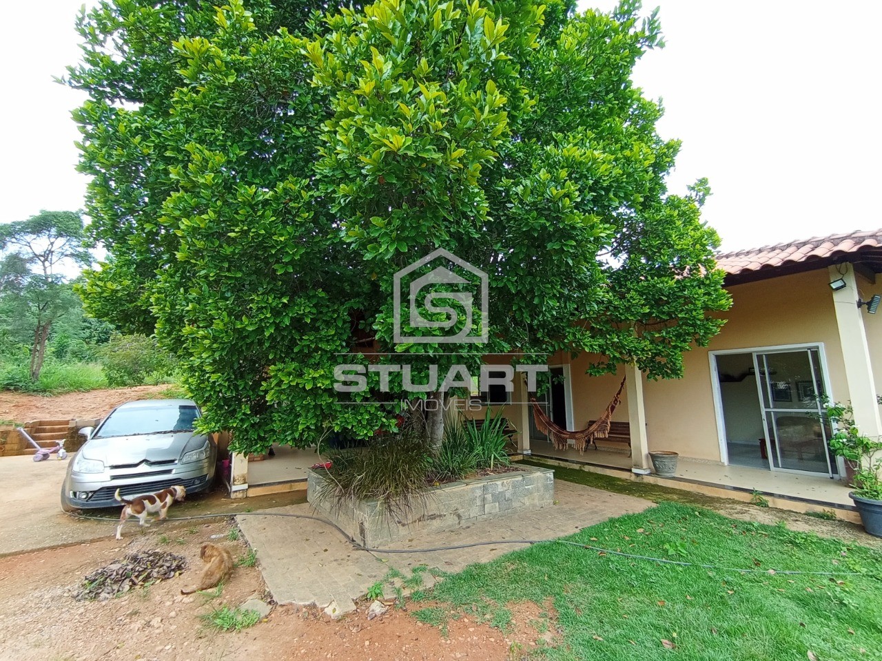 Sítio com 2.000m² no Condomínio Villa Monte Verde