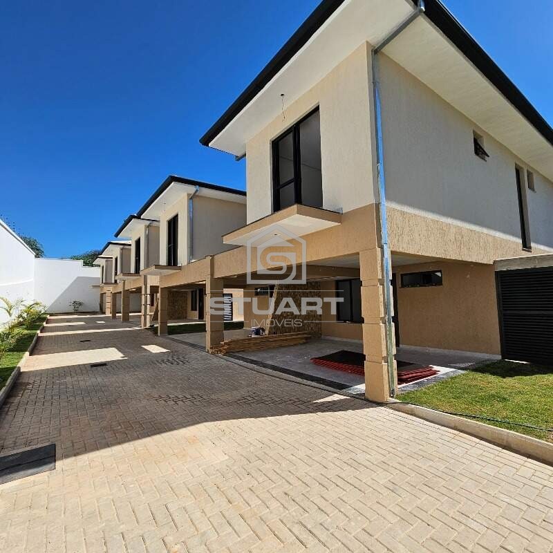 CASA 4 QUARTOS, SUÍTE, 2 VAGAS - SÃO LUIZ