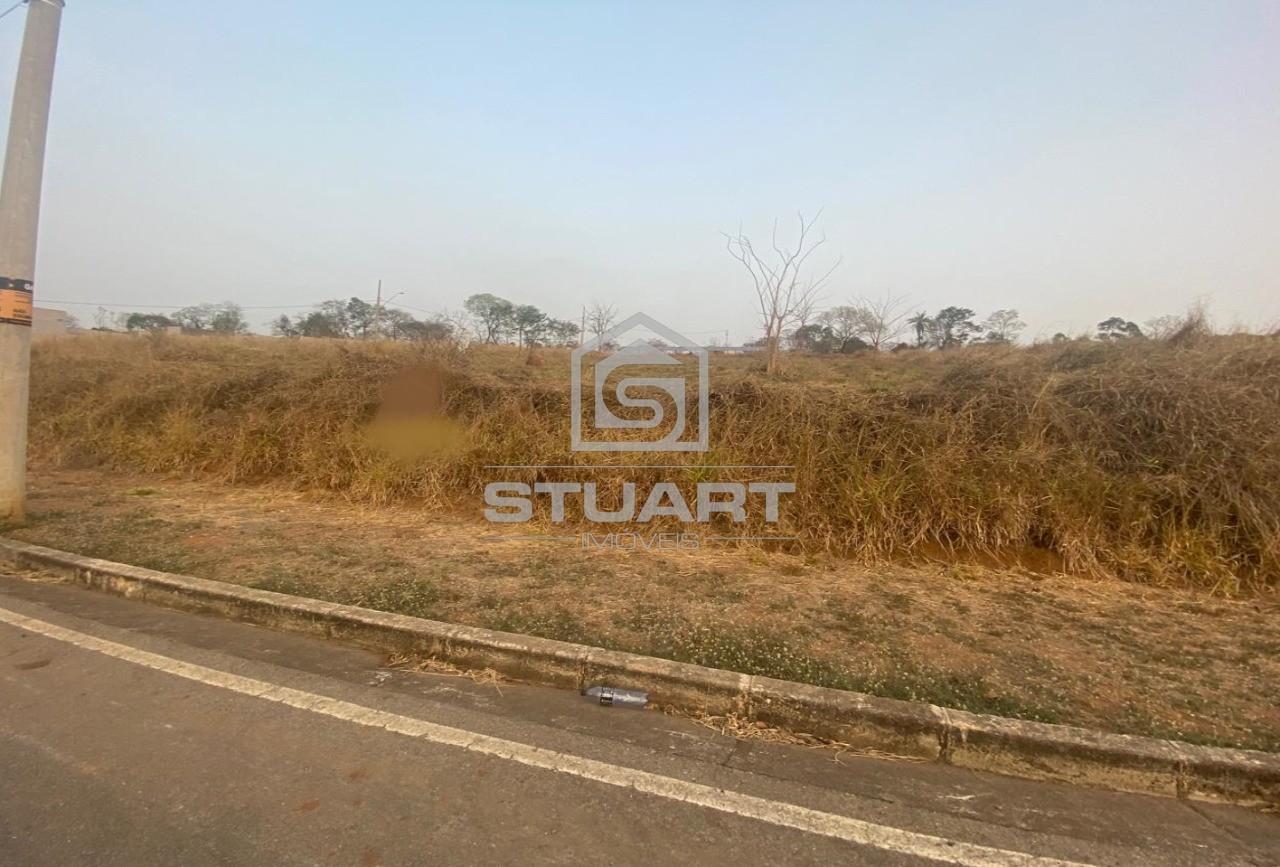 Lote de 1.000m² no Condomínio Estância da Mata