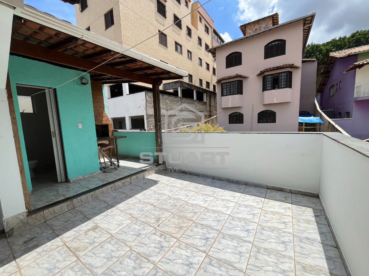 Cobertura com 3 quartos, suíte e 2 vagas!