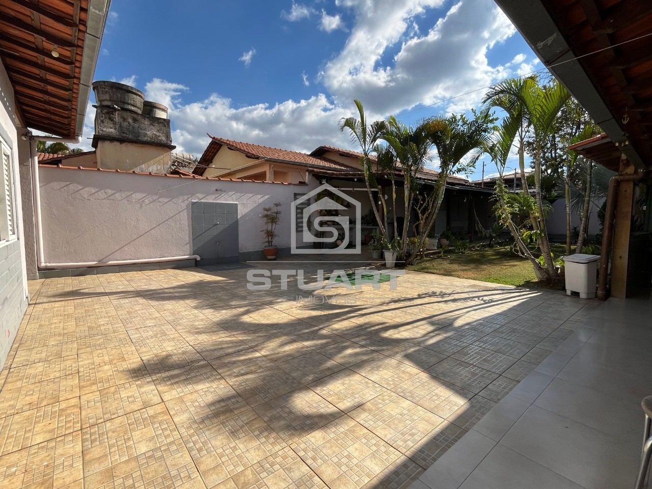 Casa lote 360m² no São João Batista!