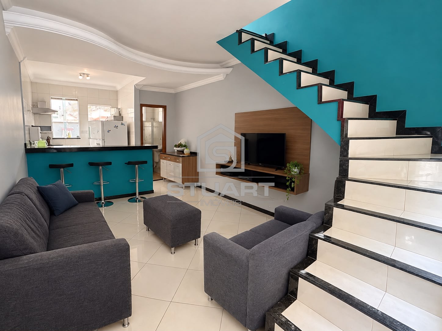 Casa com 2 quartos e 1 vaga no Santa Mônica!